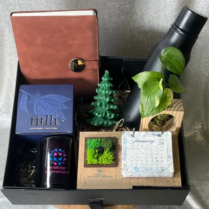 Titlli’s Office Essentials Box